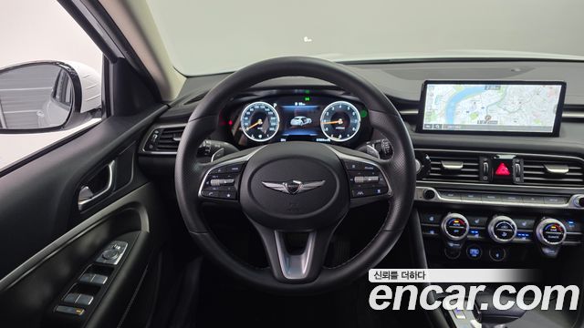 Genesis G70 2021 — photo 13