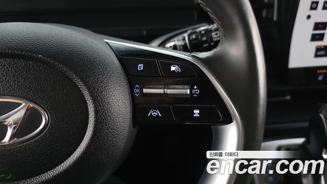 Hyundai Staria 2023 — photo 17