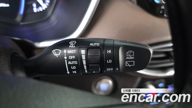 Hyundai Santafe 2020 — photo 29