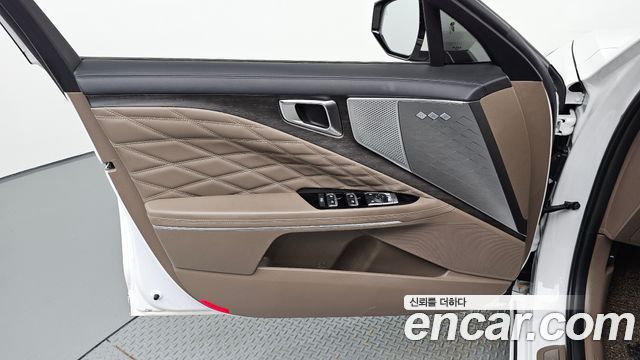 Kia K8 2023 — photo 14