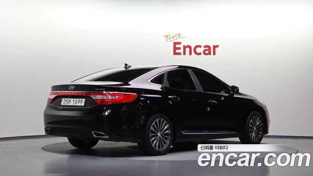 Hyundai Grandeur 2014 — photo 2