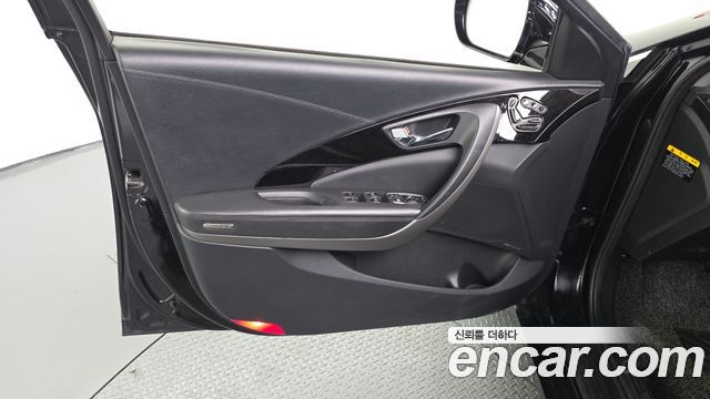Hyundai Grandeur 2014 — photo 14