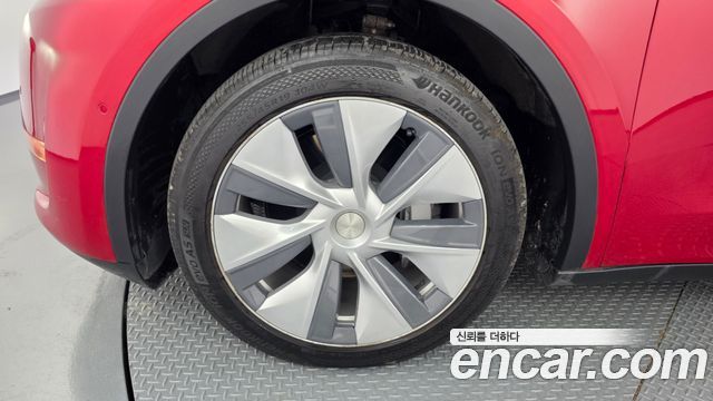 Tesla Model Y 2021 — photo 5