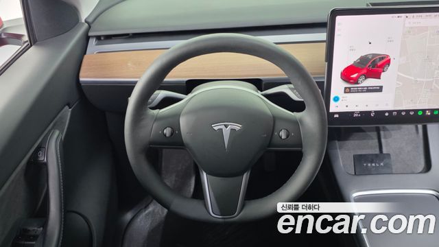 Tesla Model Y 2021 — photo 19