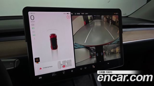 Tesla Model Y 2021 — photo 21