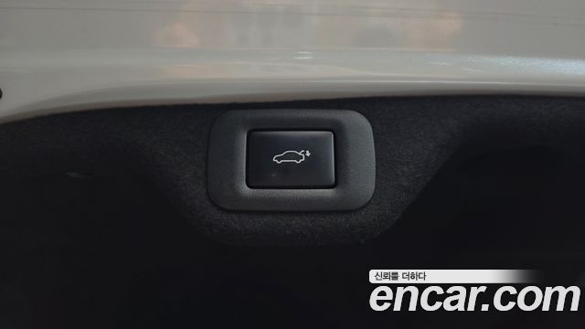 Lexus ES 2025 — photo 35