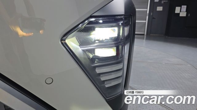 Hyundai Kona 2025 — photo 8