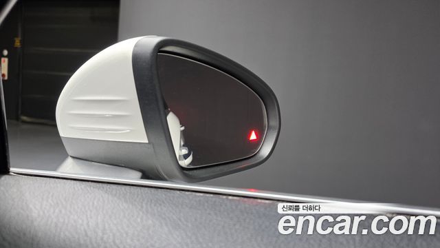 Mercedes-Benz A-Class 2020 — photo 10