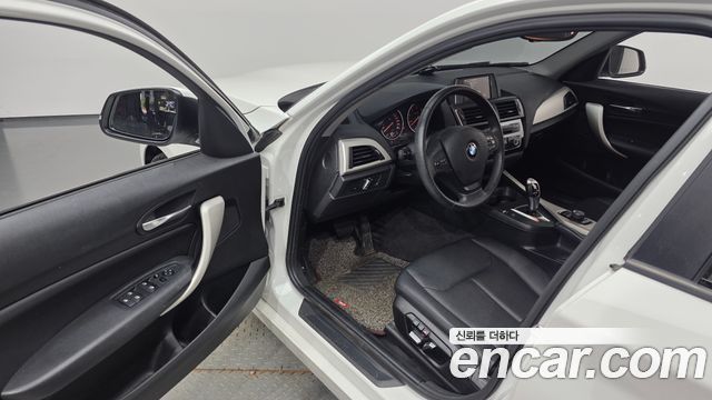 BMW 1-Series 2017 — photo 10
