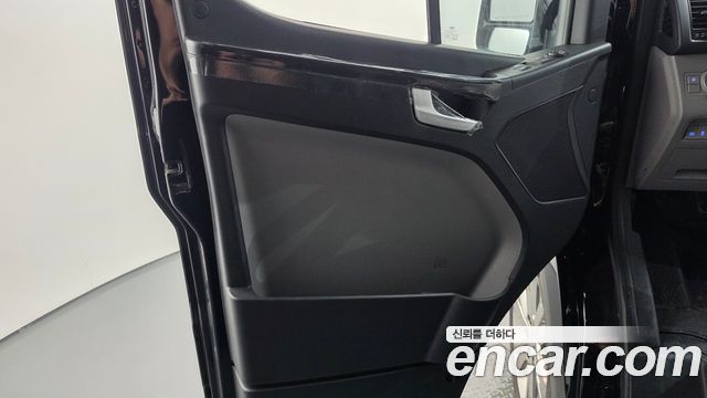 Hyundai Solati 2024 — photo 14