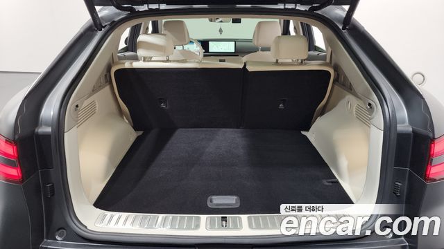 Genesis GV60 2022 — photo 25
