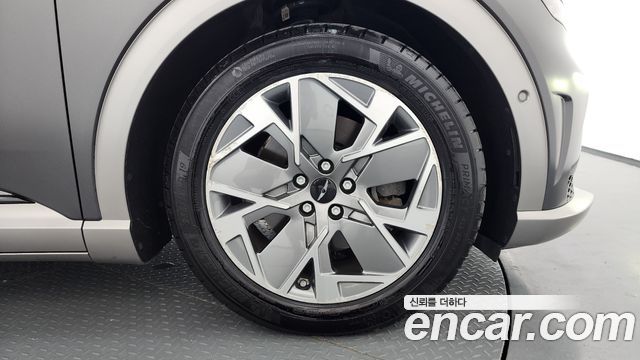 Genesis GV60 2022 — photo 7