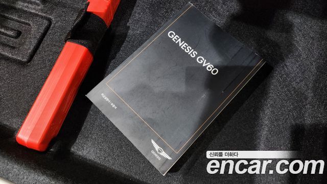 Genesis GV60 2022 — photo 27
