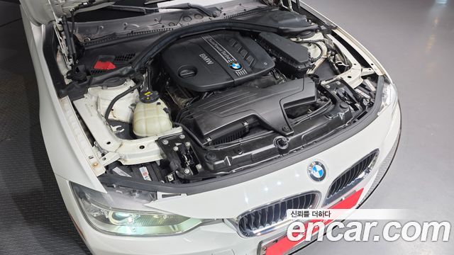 BMW 3-Series 2015 — photo 6