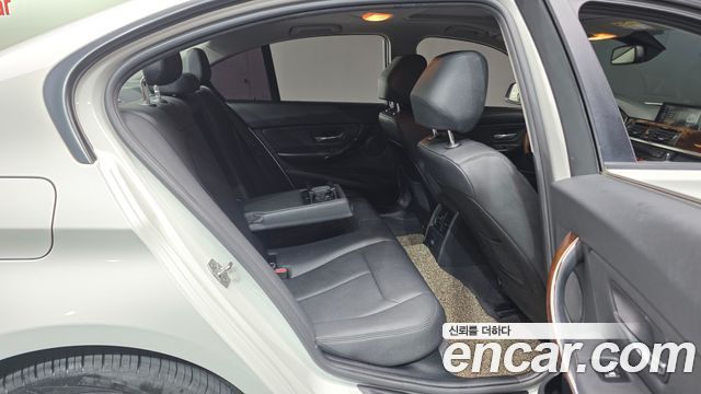 BMW 3-Series 2015 — photo 19