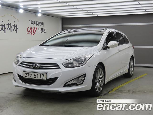Hyundai i40 2012 — photo 1