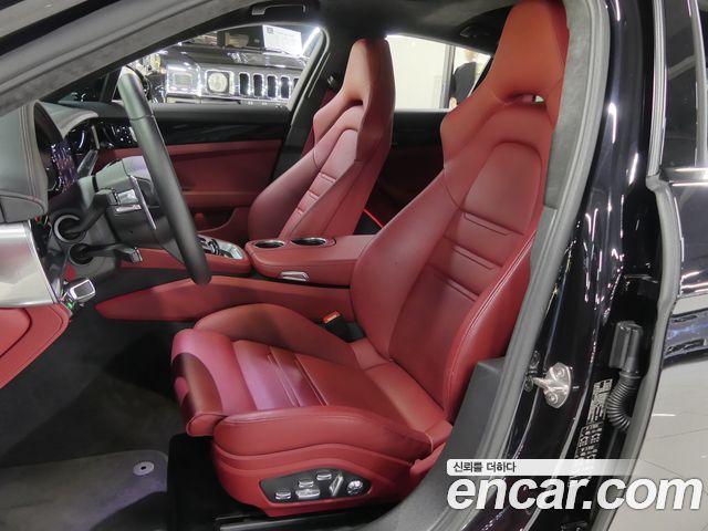 Porsche Panamera 2019 — photo 8