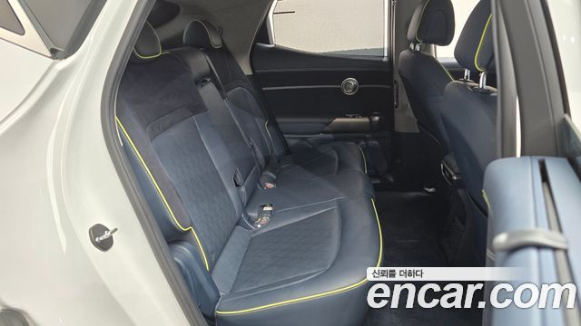 Genesis GV60 2022 — photo 17