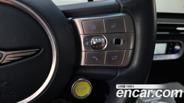 Genesis GV60 2022 — photo 26