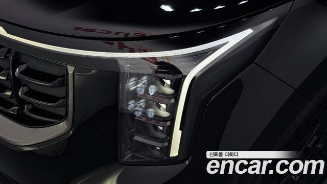 Kia Canival 2025 — photo 8