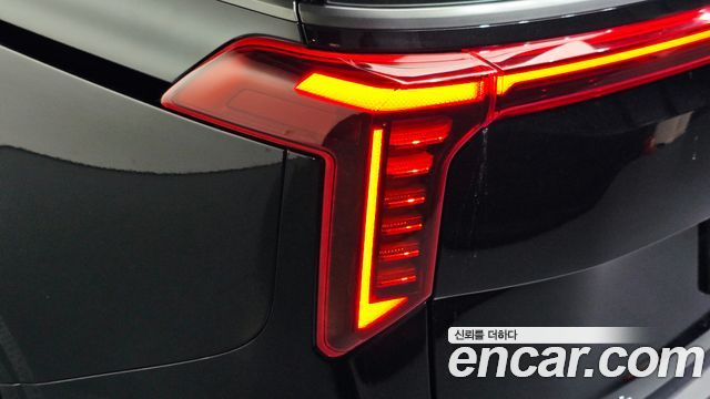 Kia Canival 2025 — photo 9