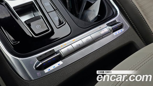 Kia Canival 2025 — photo 34