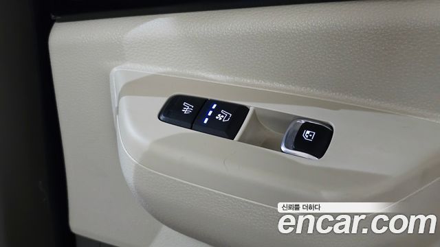 Kia Canival 2025 — photo 37