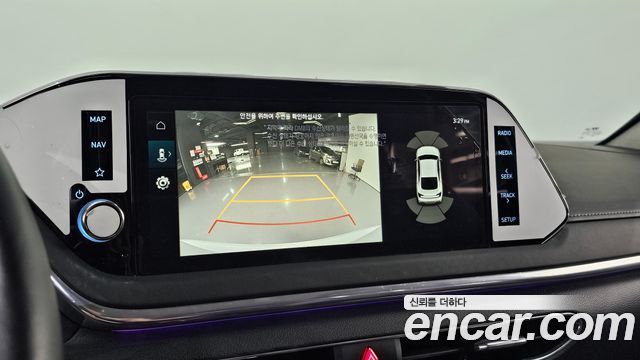 Hyundai Sonata 2022 — photo 20