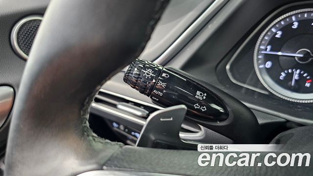 Hyundai Sonata 2022 — photo 29