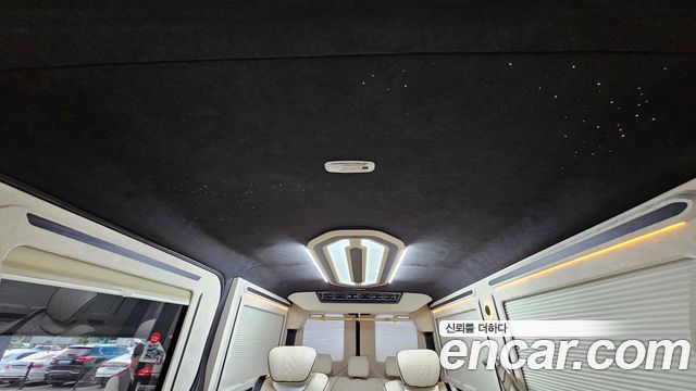 Mercedes-Benz Sprinter 2022 — photo 19