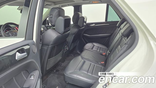 Mercedes-Benz M-class 2013 — photo 11
