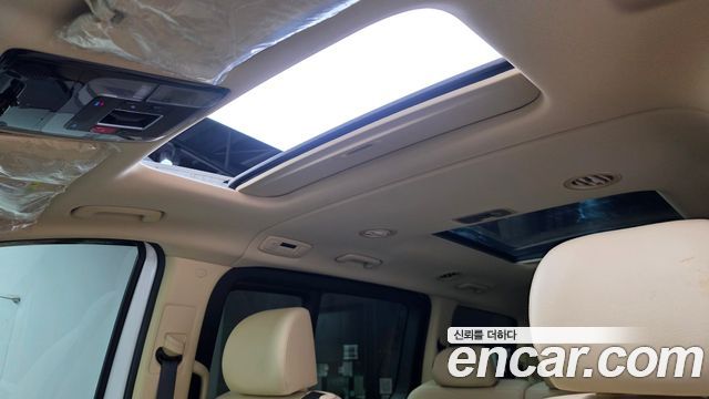 Hyundai Staria 2022 — photo 21