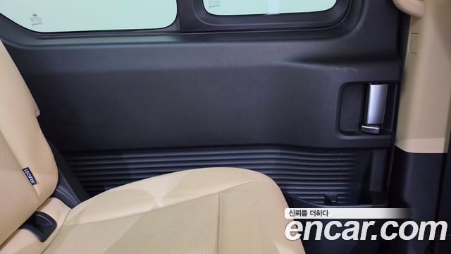 Hyundai Staria 2022 — photo 15