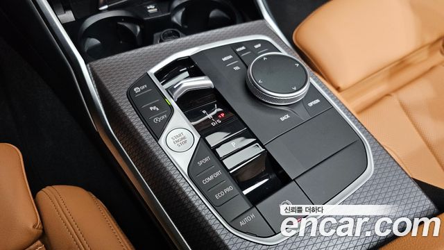 BMW 3-Series 2025 — photo 12