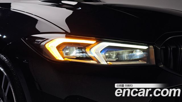 BMW 3-Series 2025 — photo 8