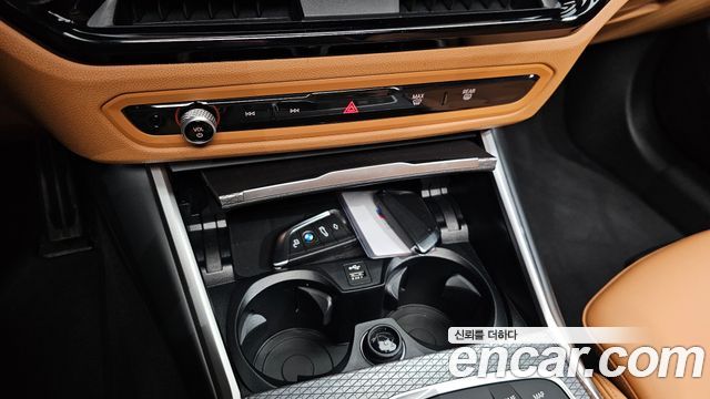 BMW 3-Series 2025 — photo 29