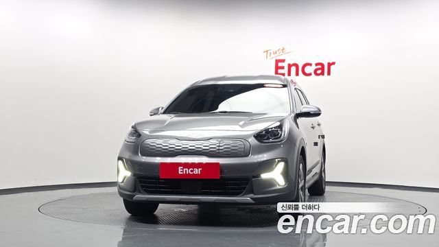 Kia Niro 2023 — photo 3