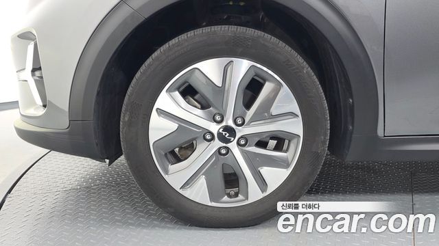 Kia Niro 2023 — photo 5