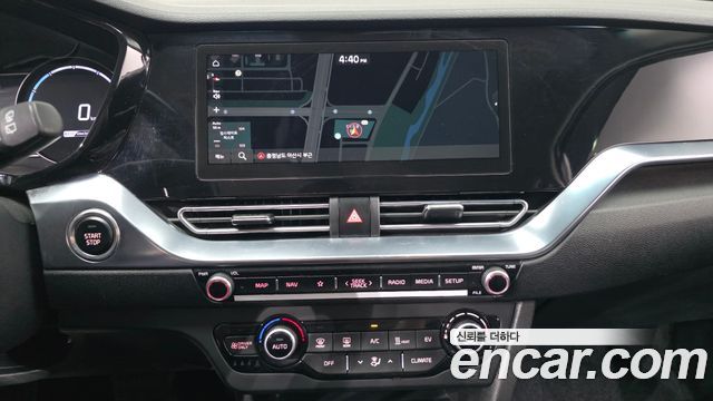 Kia Niro 2023 — photo 20