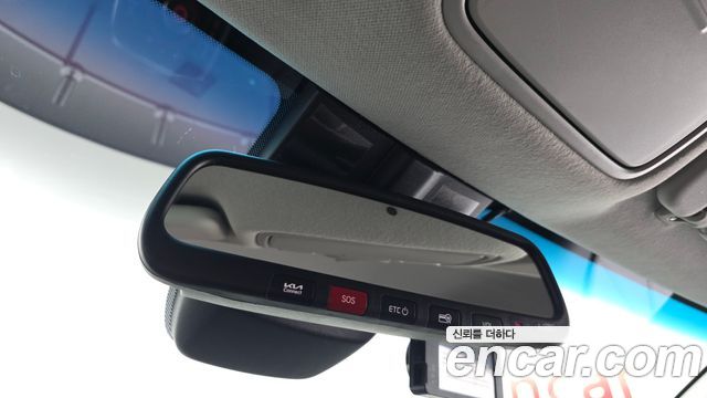 Kia Niro 2023 — photo 26