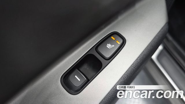 Kia Niro 2023 — photo 29