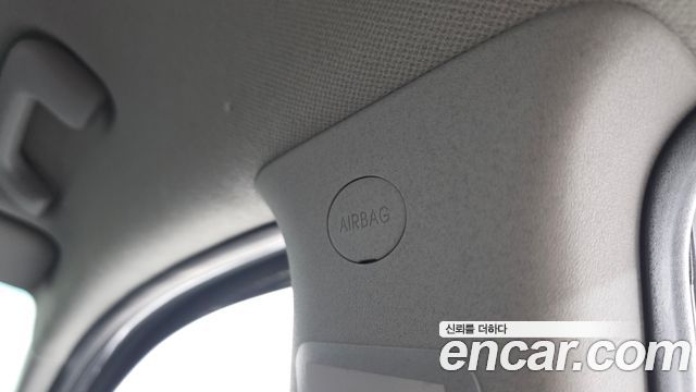 Kia Niro 2023 — photo 32