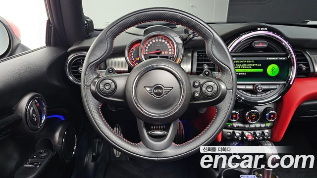Mini Cooper 2019 — photo 19
