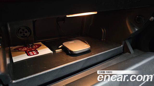 Mini Cooper 2019 — photo 25