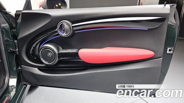 Mini Cooper 2019 — photo 15