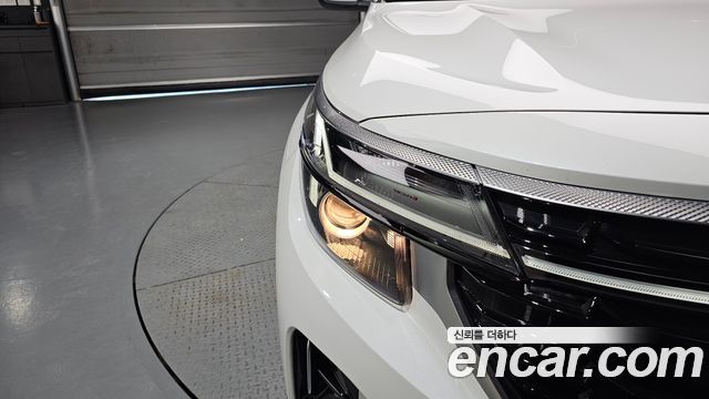Kia Seltos 2025 — photo 8