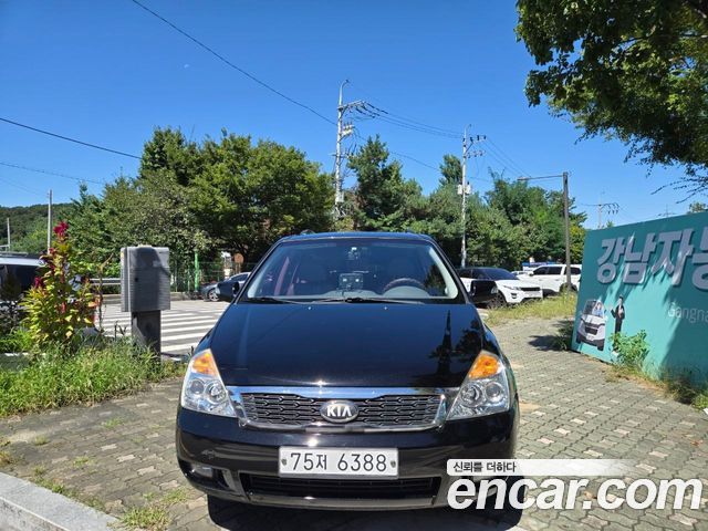 Kia Canival 2013 — photo 3