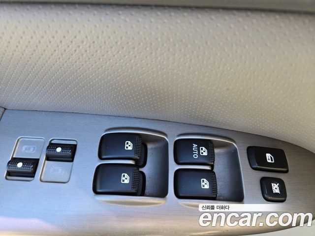Kia Canival 2013 — photo 13