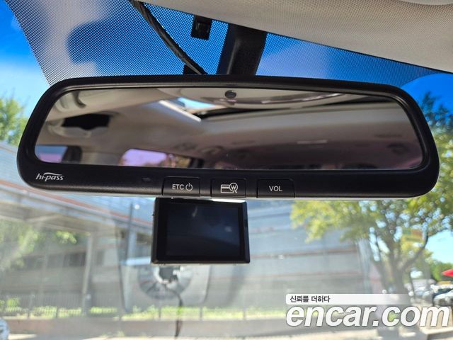 Kia Canival 2013 — photo 14
