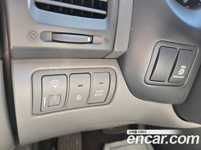 Kia Canival 2013 — photo 16